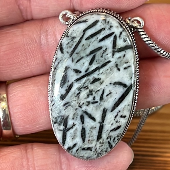 #246 Zebra 🦓 Jasper Handcrafted Necklace NWOT - Picture 5 of 15
